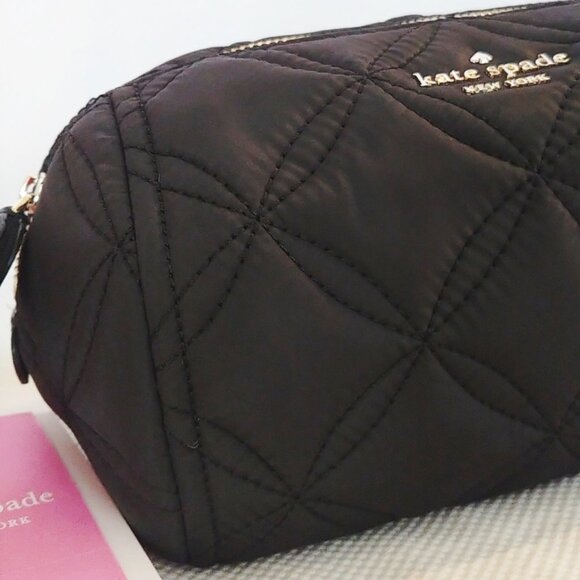 Kate Spade Limited Edition Chelsea Medium Black Quilted Nylon Cosmetic Bag NWT - Picture 2 of 5